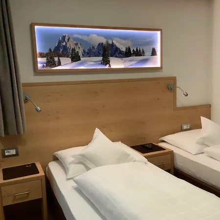 Hotel Garni Le 2*
